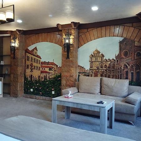 Delin Hotel And Tours Yerevan Exterior foto