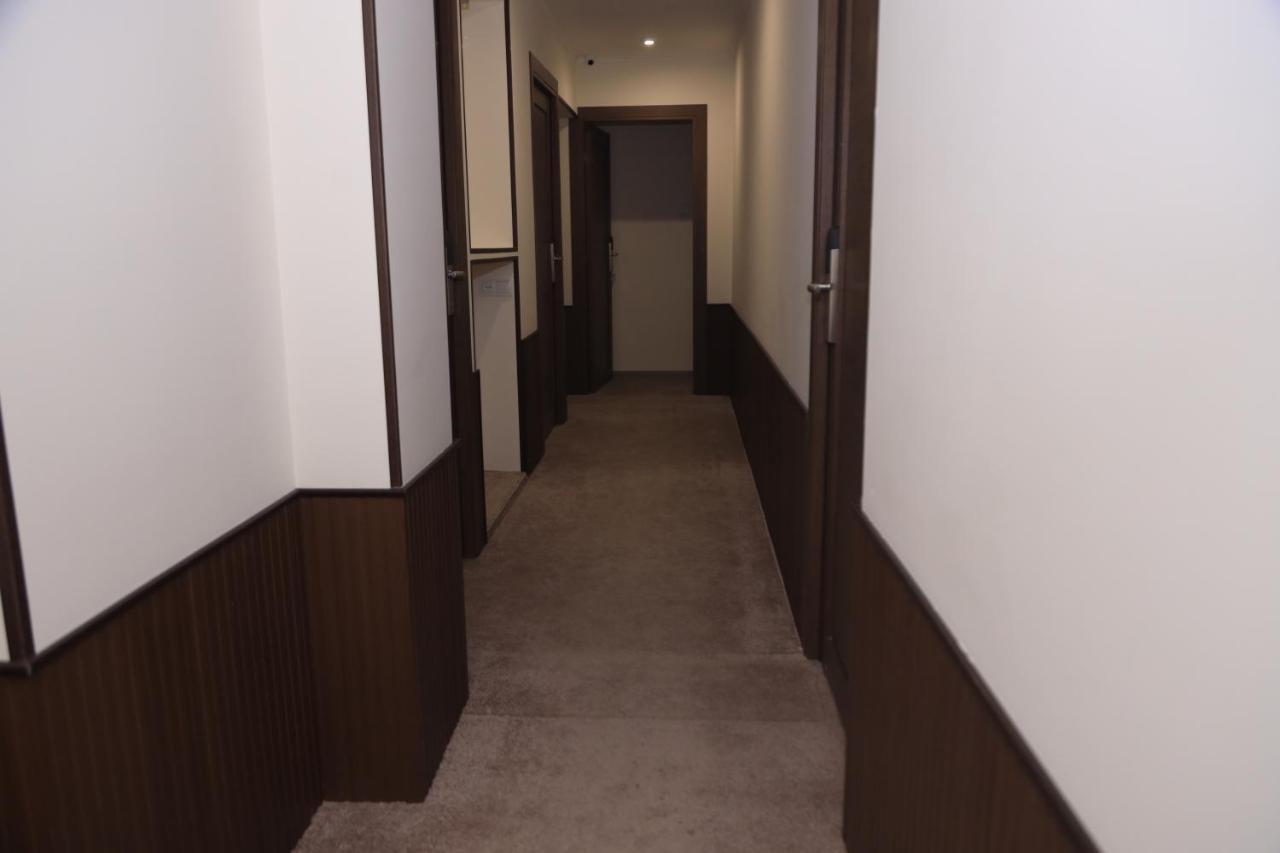 Delin Hotel And Tours Yerevan Exterior foto