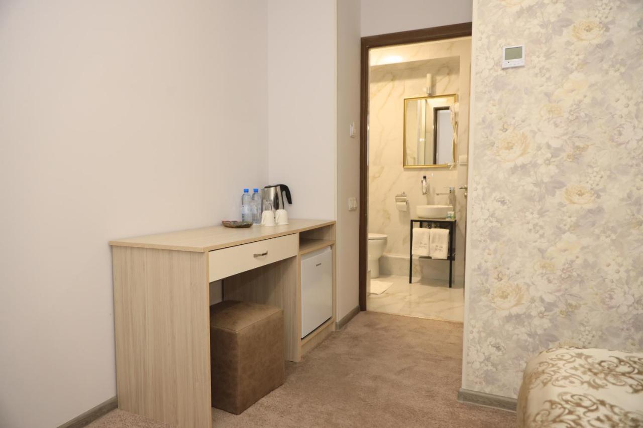 Delin Hotel And Tours Yerevan Exterior foto