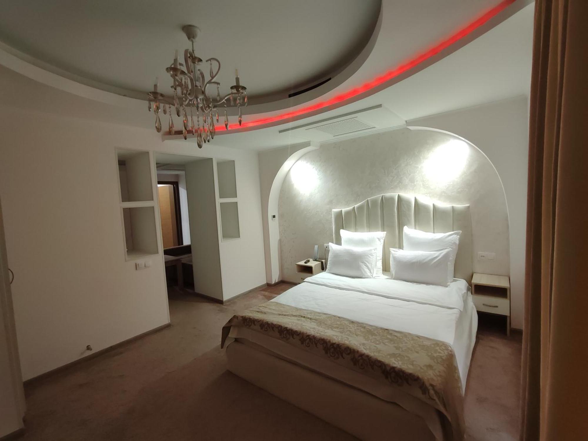 Delin Hotel And Tours Yerevan Exterior foto