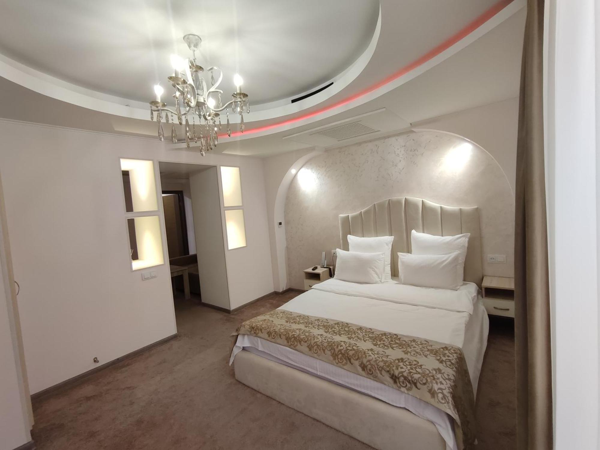 Delin Hotel And Tours Yerevan Exterior foto